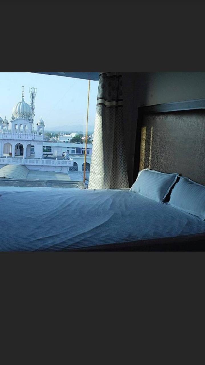 Hotel Temple View Inn Anandpur Sāhib Exteriér fotografie